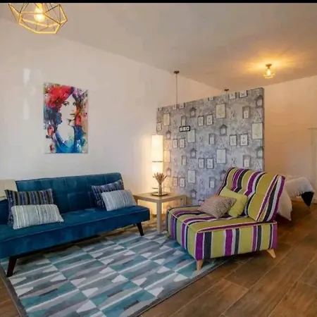 Stylish And Spacious Studio -4 Minutes Walk To Beach Alicante Exterior photo